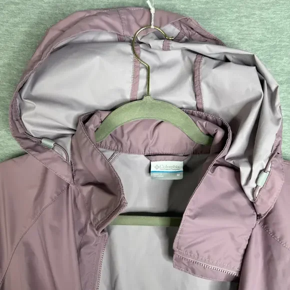 Columbia Size Medium Rain Jacket – Dusty Mauve, Packable Hood & Lightweight - Picture 7 of 10
